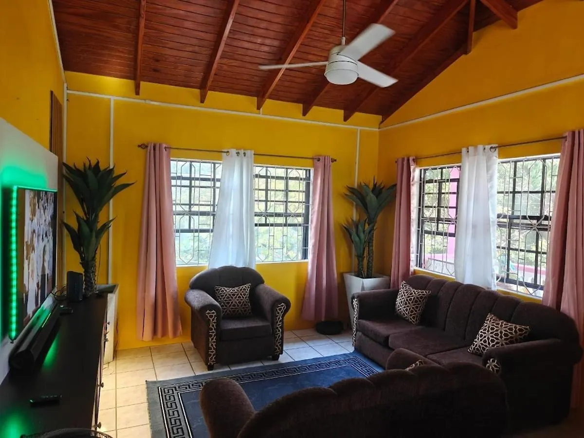 Risoli Villa Micoud Santa Lúcia